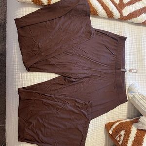 NWT Skims lounge pant